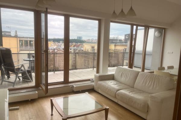 2 bedroom with open-plan kitchen flat to rent, 92 m², Rostovská, Praha 2 bedroom with open-plan kitchen flat to rent, 92 m², Rostovská, Praha