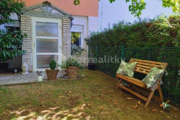 Studio flat to rent, 30 m², Staniční, Plzeň, Plzeňský Region Studio flat to rent, 30 m², Staniční, Plzeň, Plzeňský Region