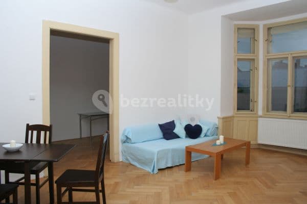 3 bedroom flat to rent, 85 m², Preslova, Praha 3 bedroom flat to rent, 85 m², Preslova, Praha