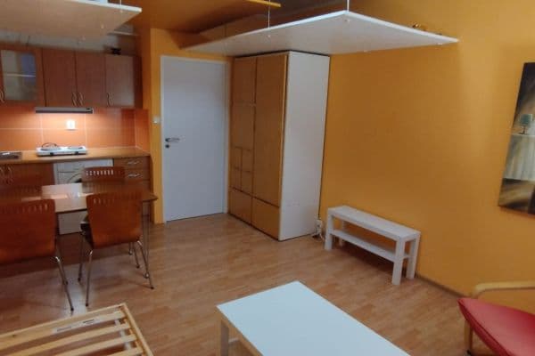 Studio flat to rent, 25 m², Jabloňová, Studio flat to rent, 25 m², Jabloňová,