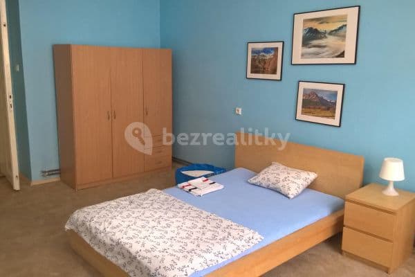 3 bedroom flat to rent, 101 m², Korunní, Prague, Prague