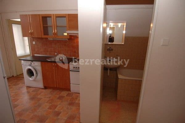 2 bedroom flat to rent, 52 m², Rokycanova, Prague, Prague