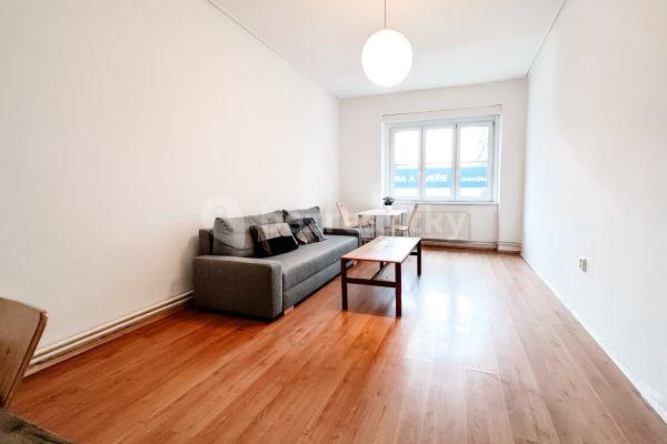3 bedroom flat to rent, 67 m², U Demartinky, Praha