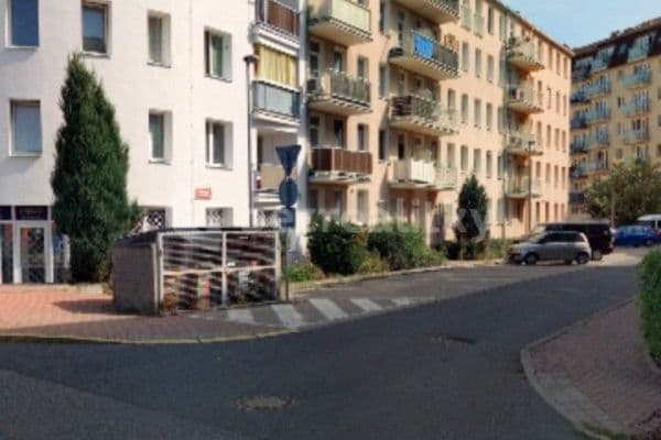 1 bedroom with open-plan kitchen flat to rent, 51 m², Lipnická, Praha 1 bedroom with open-plan kitchen flat to rent, 51 m², Lipnická, Praha