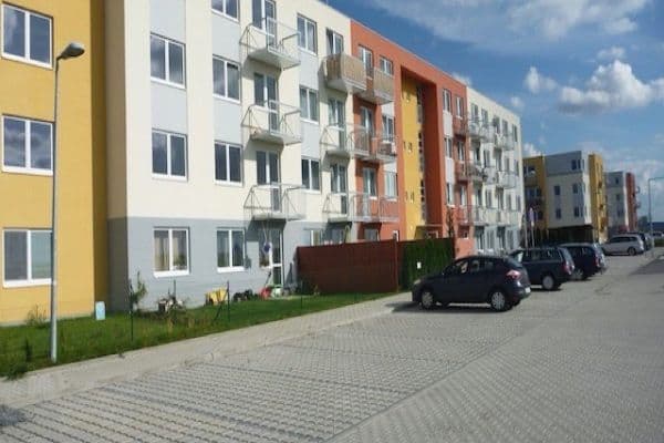 1 bedroom with open-plan kitchen flat to rent, 40 m², V Roháči I., 1 bedroom with open-plan kitchen flat to rent, 40 m², V Roháči I.,