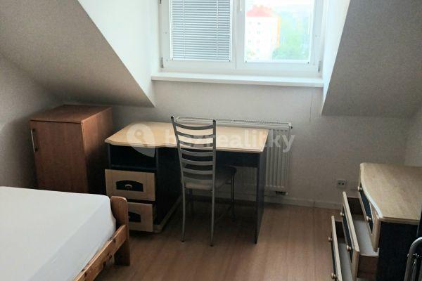 3 bedroom flat to rent, 15 m², Šumavská, Brno, Jihomoravský Region