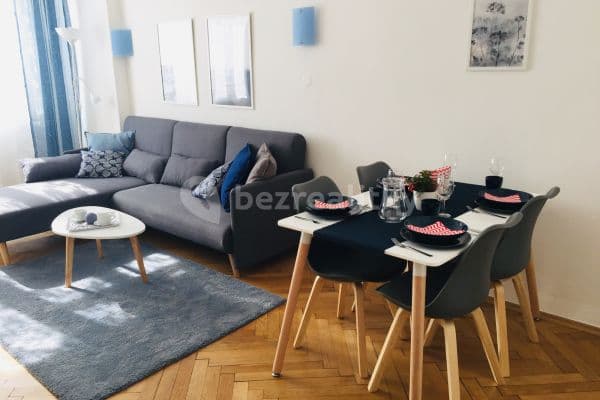 2 bedroom flat to rent, 46 m², ulice Kloboučnická, Praha 4 2 bedroom flat to rent, 46 m², ulice Kloboučnická, Praha 4