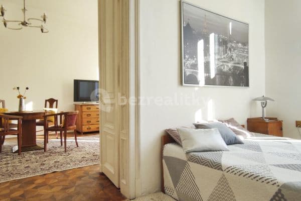 Flat to rent Flat to rent