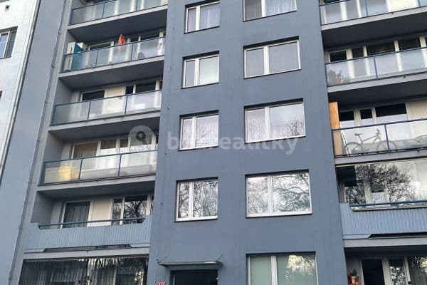 3 bedroom flat to rent, 73 m², Na břehu, 3 bedroom flat to rent, 73 m², Na břehu,