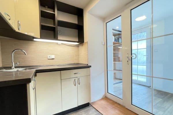 2 bedroom flat to rent, 70 m², Frýdlantská, 2 bedroom flat to rent, 70 m², Frýdlantská,