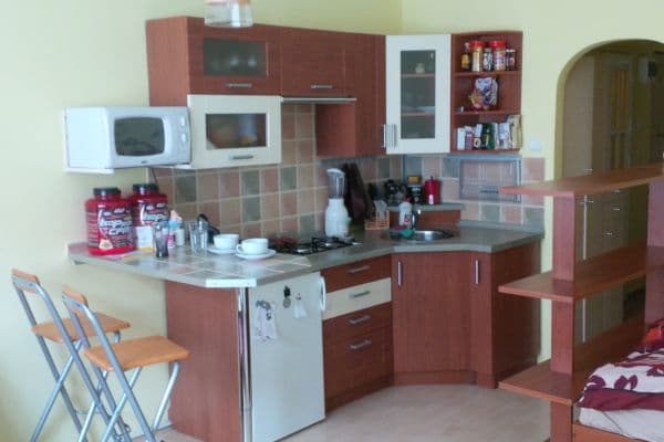 Studio flat to rent, 30 m², Pod Strojírnami, Praha 9 Studio flat to rent, 30 m², Pod Strojírnami, Praha 9