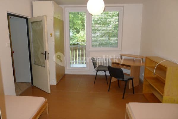 3 bedroom flat to rent, 64 m², Brno, Jihomoravský Region
