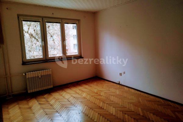 2 bedroom flat to rent, 56 m², Tuchorazská, Prague, Prague