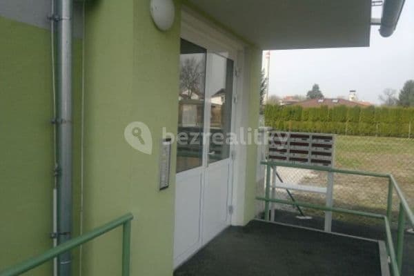 1 bedroom with open-plan kitchen flat to rent, 48 m², Hlinská, České Budějovice 1 bedroom with open-plan kitchen flat to rent, 48 m², Hlinská, České Budějovice