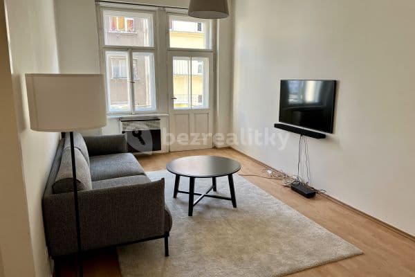 1 bedroom with open-plan kitchen flat to rent, 52 m², Mojmírova, Praha 1 bedroom with open-plan kitchen flat to rent, 52 m², Mojmírova, Praha