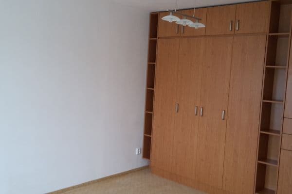 Small studio flat to rent, 32 m², Donovalská, Praha Small studio flat to rent, 32 m², Donovalská, Praha