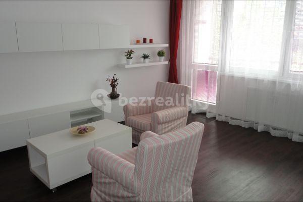 2 bedroom with open-plan kitchen flat to rent, 71 m², Dědinova, Prague, Prague