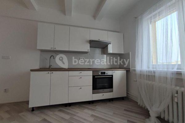 1 bedroom with open-plan kitchen flat to rent, 35 m², Zámecká, Ostrava, Moravskoslezský Region