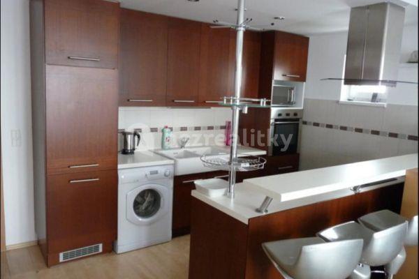 1 bedroom with open-plan kitchen flat to rent, 74 m², Nejdlova, Karlovy Vary, Karlovarský Region