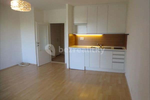Studio flat to rent, 30 m², Sevastopolská, Brno-Starý Lískovec Studio flat to rent, 30 m², Sevastopolská, Brno-Starý Lískovec