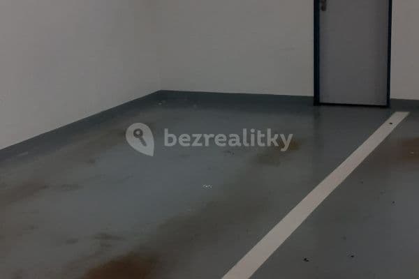 garage to rent, 21 m², Francouzská, Brno