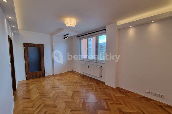 2 bedroom flat to rent, 57 m², Vrchlického, Kladno