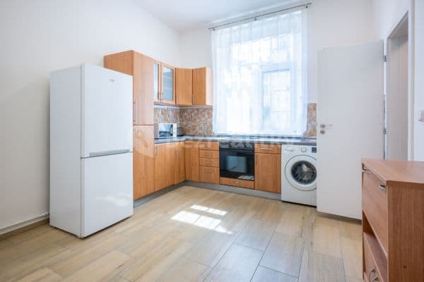 1 bedroom flat to rent, 32 m², Gutova, Praha 10 1 bedroom flat to rent, 32 m², Gutova, Praha 10