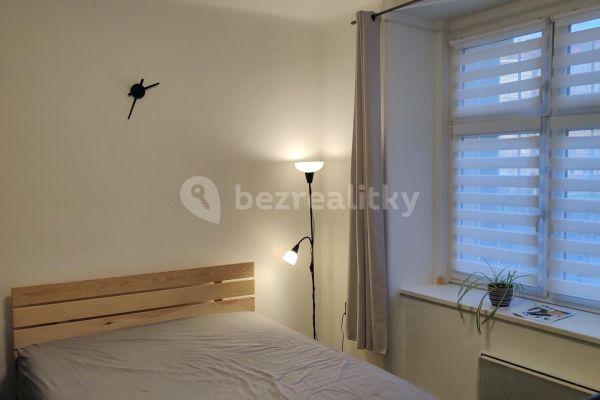 1 bedroom flat to rent, 25 m², U Pergamenky, Praha