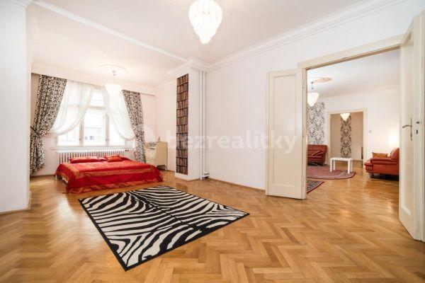 4 bedroom flat to rent, 161 m², Soukenická, Prague, Prague