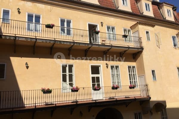 non-residential property to rent, 115 m², Karmelitská, Praha 1