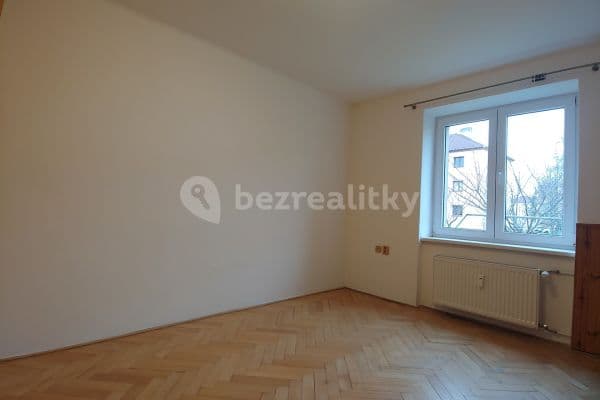 1 bedroom flat to rent, 30 m², Na Okrouhlíku, Pardubice, Pardubický Region