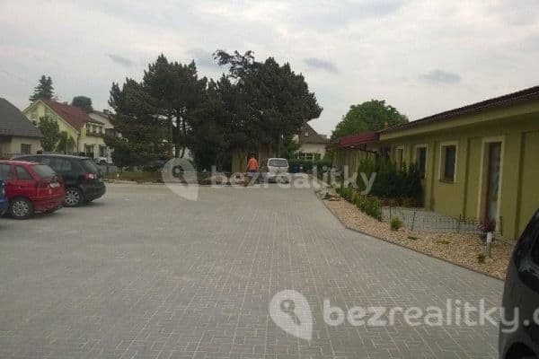 Studio flat to rent, 33 m², Hlavní, Žehušice Studio flat to rent, 33 m², Hlavní, Žehušice