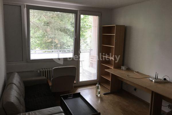 1 bedroom with open-plan kitchen flat to rent, 55 m², Stehlíkova, Praha-Suchdol