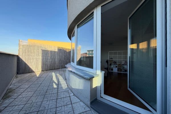 Flat to rent Flat to rent