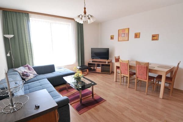 1 bedroom with open-plan kitchen flat to rent, 70 m², Lidická, Brno 1 bedroom with open-plan kitchen flat to rent, 70 m², Lidická, Brno