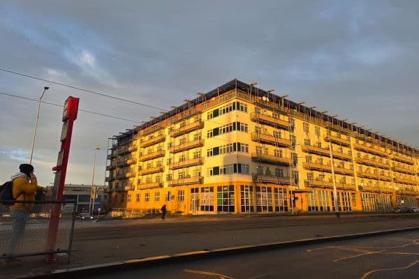 Studio flat to rent, 33 m², Českomoravská, Praha Studio flat to rent, 33 m², Českomoravská, Praha