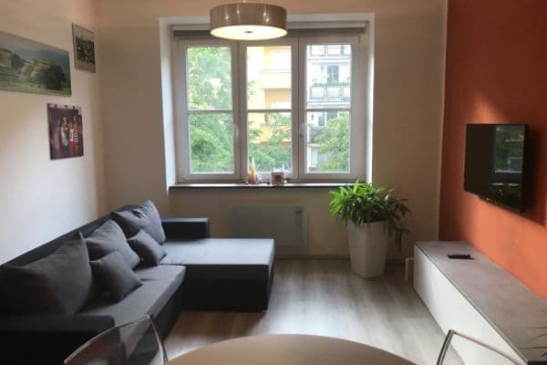 1 bedroom with open-plan kitchen flat to rent, 50 m², Žateckých, Praha 1 bedroom with open-plan kitchen flat to rent, 50 m², Žateckých, Praha