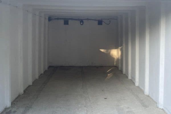 garage to rent, 19 m², Brno-Medlánky garage to rent, 19 m², Brno-Medlánky