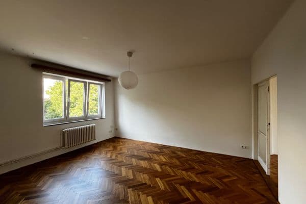 1 bedroom with open-plan kitchen flat to rent, 58 m², Nad Primaskou, Praha 10 1 bedroom with open-plan kitchen flat to rent, 58 m², Nad Primaskou, Praha 10