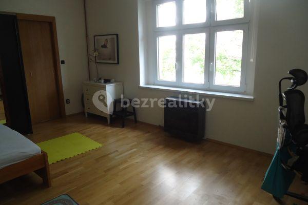 1 bedroom flat to rent, 36 m², U Průhonu, Praha