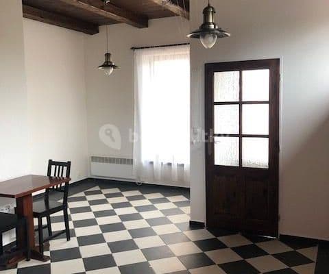 Small studio flat to rent, 34 m², Kostelecká, Sulice Small studio flat to rent, 34 m², Kostelecká, Sulice