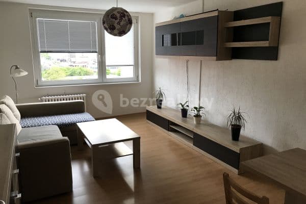 3 bedroom flat to rent, 74 m², Běhounkova, Prague, Prague