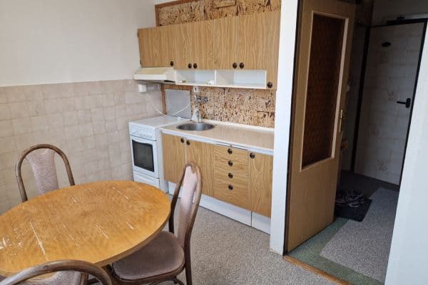 1 bedroom flat to rent, 36 m², Kubíčkova, Brno-Bystrc 1 bedroom flat to rent, 36 m², Kubíčkova, Brno-Bystrc