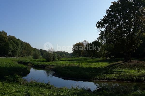 3 bedroom with open-plan kitchen flat to rent, 66 m², U Schodů, Praha 9 3 bedroom with open-plan kitchen flat to rent, 66 m², U Schodů, Praha 9