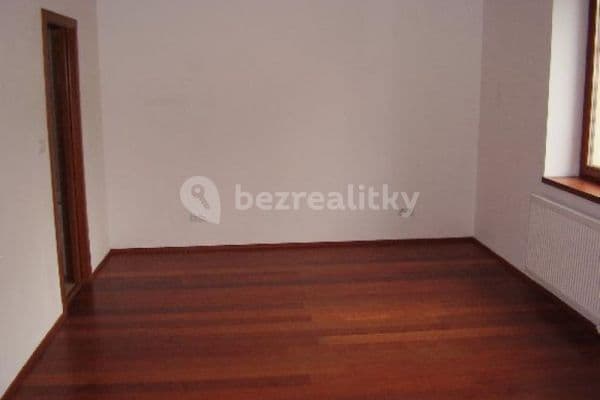 Studio flat to rent, 35 m², Musílkova, Praha Studio flat to rent, 35 m², Musílkova, Praha