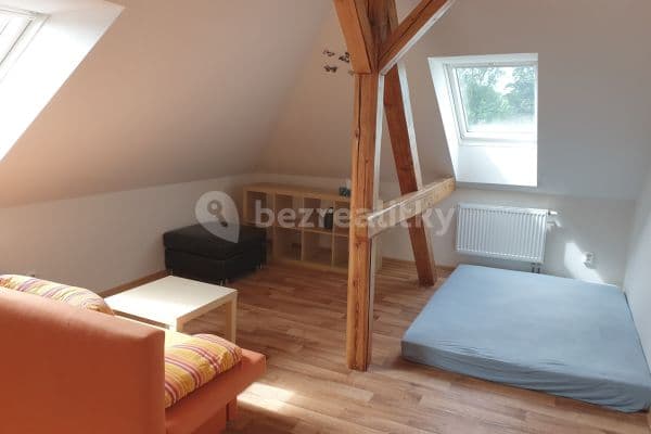 Studio flat to rent, 39 m², Serafinova, Slezská Ostrava Studio flat to rent, 39 m², Serafinova, Slezská Ostrava