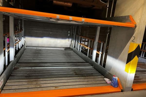 garage to rent, 20 m², Nad Závěrkou, Praha 6 garage to rent, 20 m², Nad Závěrkou, Praha 6