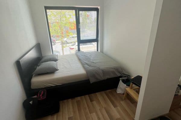Studio flat to rent, 37 m², Jindřicha Bubeníčka, Praha Studio flat to rent, 37 m², Jindřicha Bubeníčka, Praha