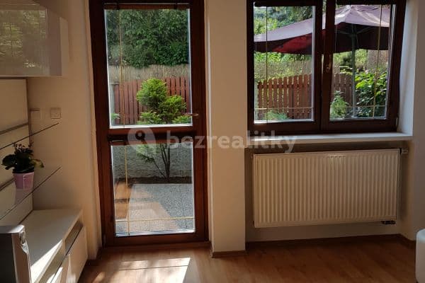 2 bedroom flat to rent, 90 m², Rotalova, Brno-sever 2 bedroom flat to rent, 90 m², Rotalova, Brno-sever