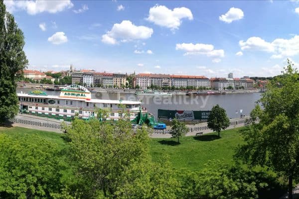 1 bedroom with open-plan kitchen flat to rent, 56 m², Hořejší nábřeží, Praha 1 bedroom with open-plan kitchen flat to rent, 56 m², Hořejší nábřeží, Praha